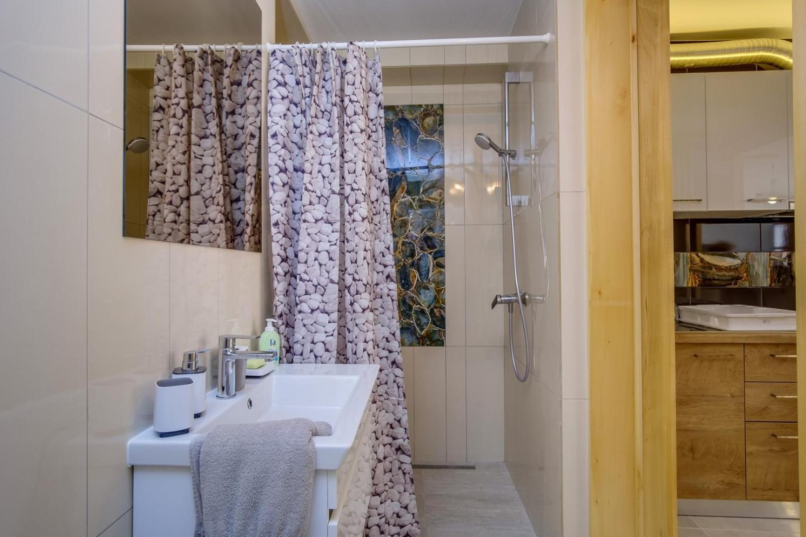 Elegant Apartment Iris Mali Lošinj Eksteriør bilde