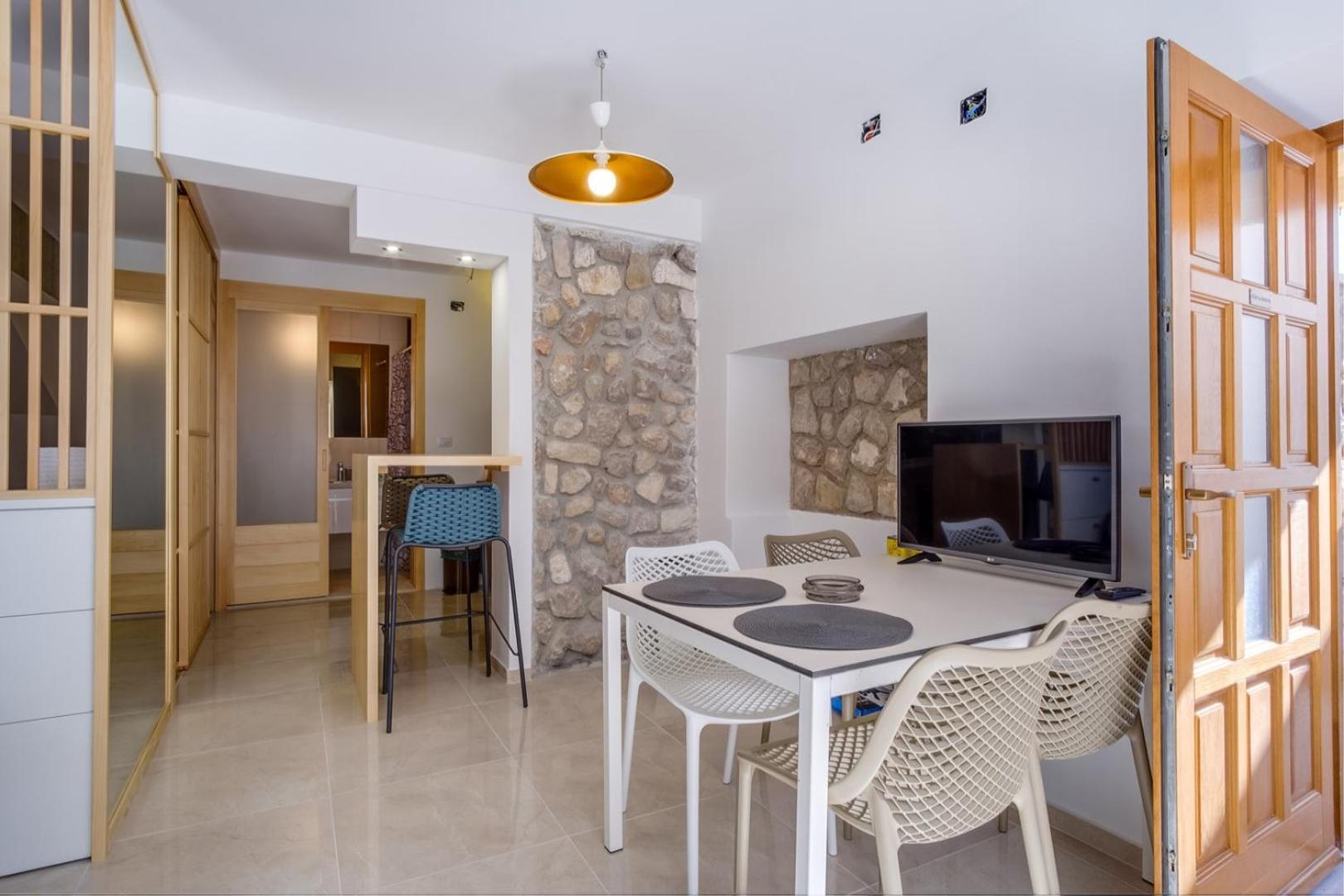 Elegant Apartment Iris Mali Lošinj Eksteriør bilde