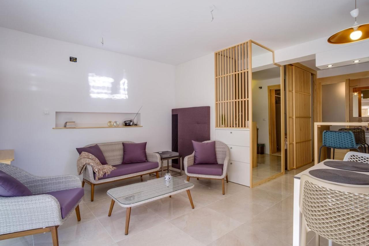 Elegant Apartment Iris Mali Lošinj Eksteriør bilde
